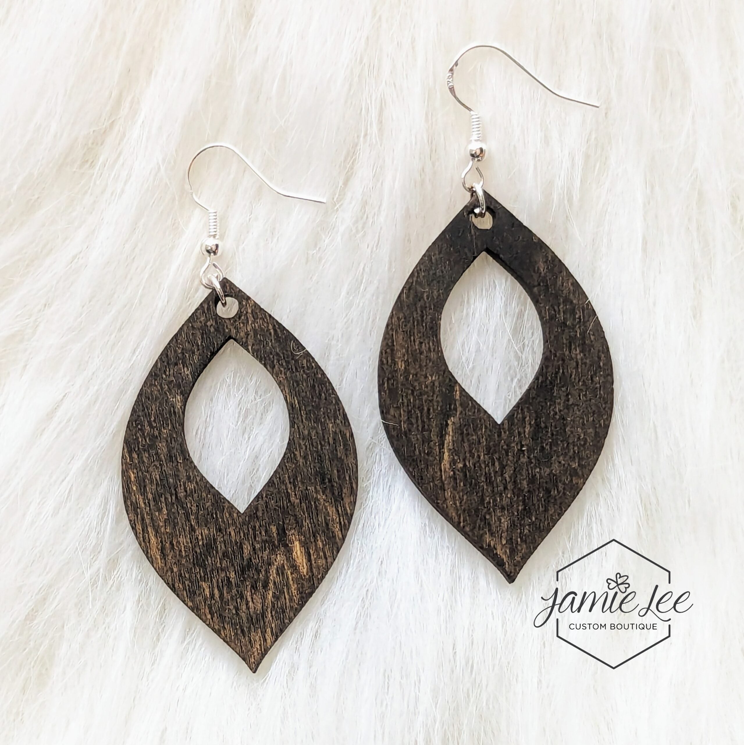 Oval Cutout Earrings